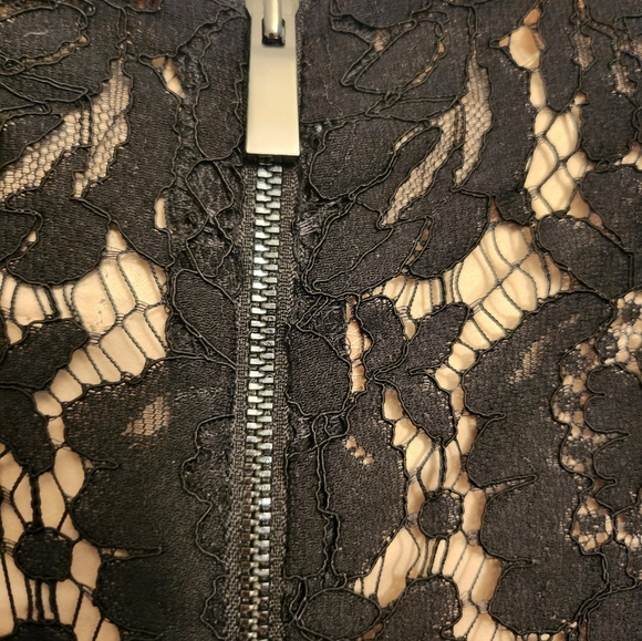 Vince Camuto Lace Cocktail Dress size 8 - Picture 6 of 8